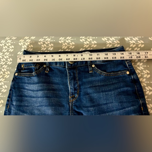 Lot Of 3 Women's  Seven7 Shorts Size 4 White, Pink And Blue Stretch 5 Pockets - Picture 11 of 16